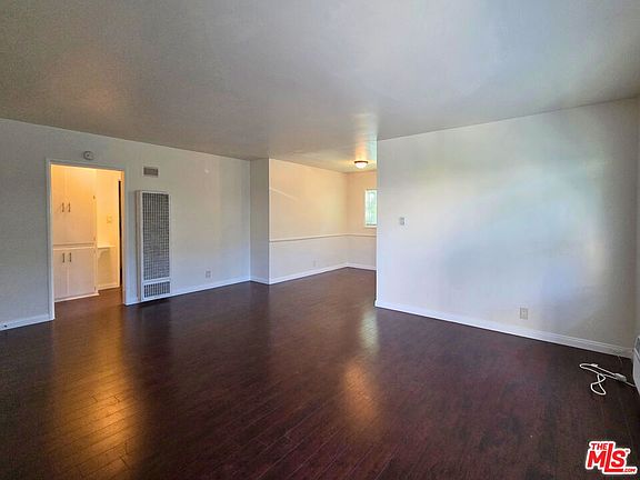 2nd image of 7621 Hampton Ave #201