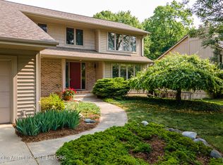2212 Quarry Rd, East Lansing, MI 48823