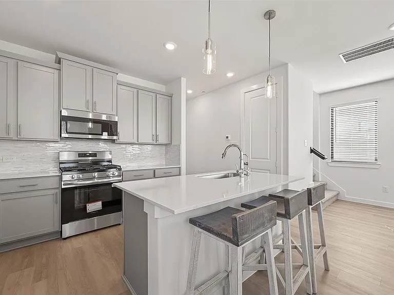 3223 Loam Ln — Photo 15