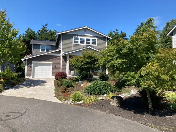 10742 NE Old Growth Loop, Kingston, WA 98346
