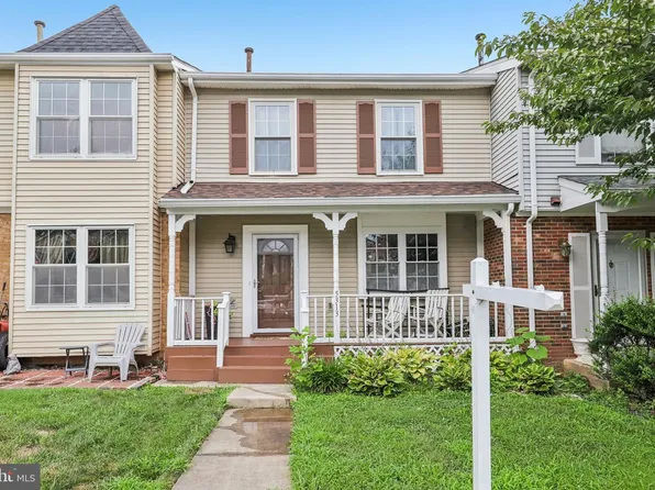 5313 Qualey Pl, Woodbridge, VA 22193