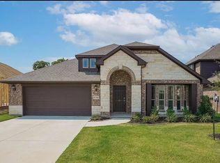 8704 Timber Ridge Dr, Aubrey, TX 76227