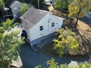 73 Garret St, Paterson, NJ 07501