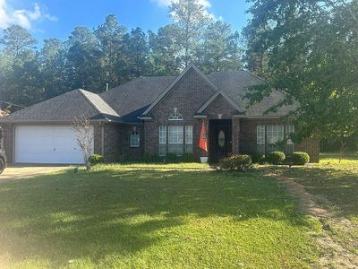 73 Hazelnut Cir, Columbus, MS, 39705