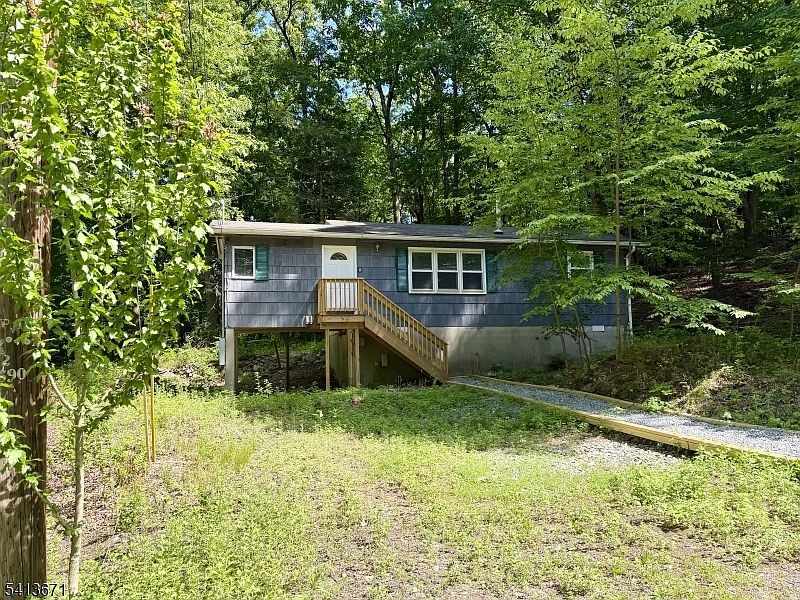 1st image of 56 Appleseed Rd