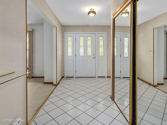 3rd image of 1903 Cheshire Ln