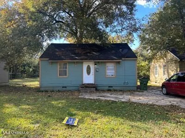 408 Kinney St, Greenwood, MS 38930