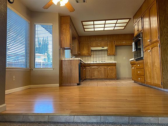 2nd image of 3207 Angel Dr