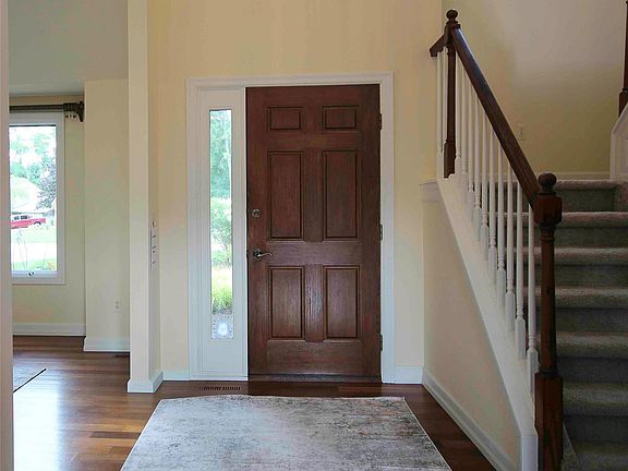2nd image of 3131 Smugglers Ridge Dr