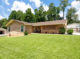 3307 Wildwood Dr SW, Marietta, GA 30060