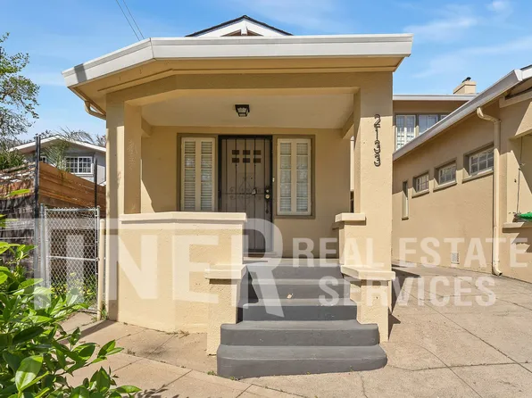 2133 Marshall Way, Sacramento, CA 95818