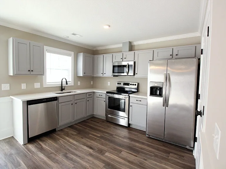 3329 Briarcliff Dr — Photo 13
