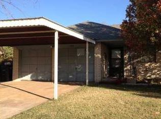 709 Highlander Dr, Moore, OK 73160