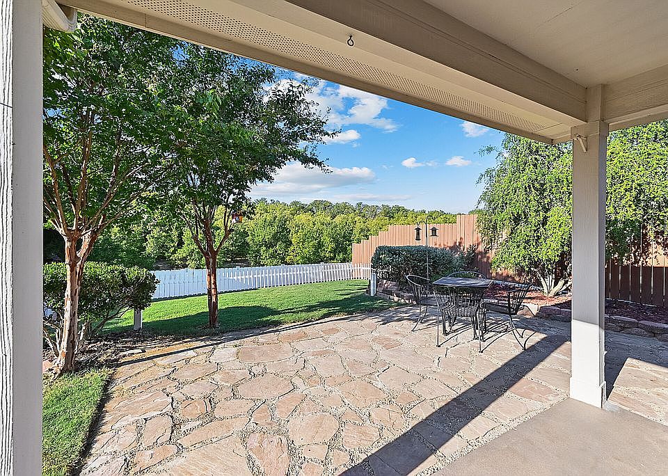 1st image of 8456 Creekbluff Dr