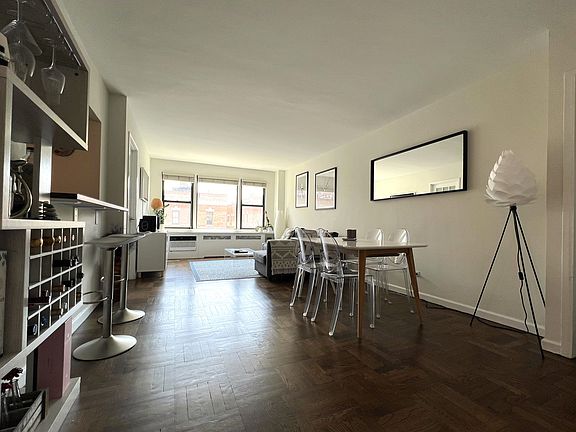3rd image of 460 E 79th St APT 7F