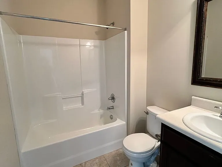 327 Clearwater Ln — Photo 38
