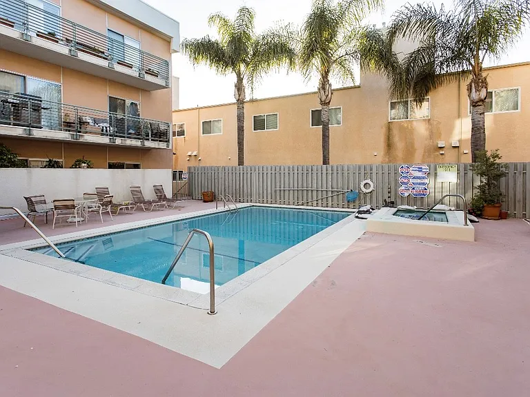 14245 Dickens St #107 — Photo 5