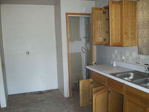 2nd image of 3354 Quail Ln