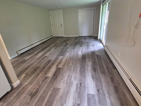 2nd image of 3 Greenleaf Dr #3B