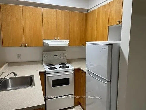 126 Dundas St E #202 Photo 1