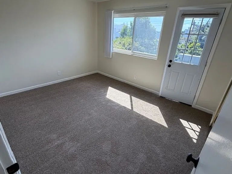407 Fairmount Ave — Photo 9