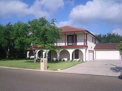 1st image of 2601 Lazy Lake Dr