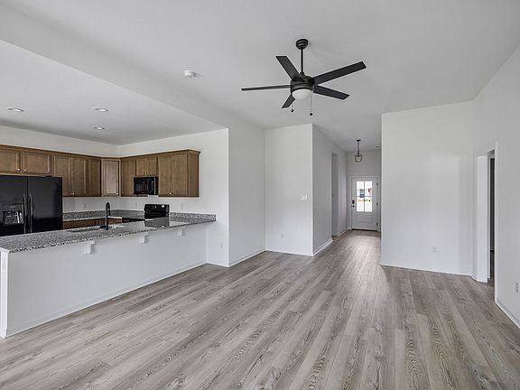 2nd image of 41375 Rosewood Dr #1