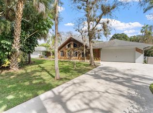 3182 Custer Ave, Lake Worth, FL 33467