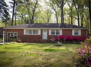 1128 Homestead Dr, Virginia Beach, VA 23464