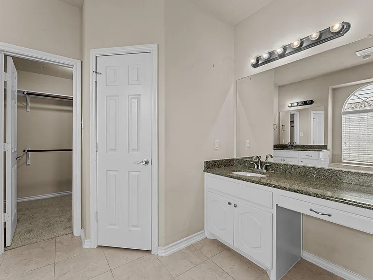 20698 Oakhurst Meadows Dr — Photo 21