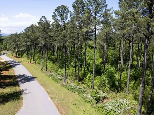 (undisclosed Address), Seneca, SC 29672