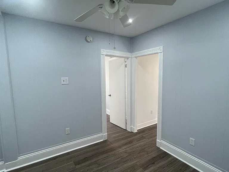 1001 Columbia Ave #1 — Photo 7