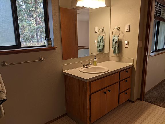 3rd image of 17163 Merganser Dr