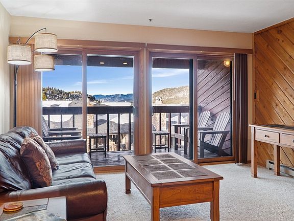 4th image of 305 S Park Avenue UNIT 405