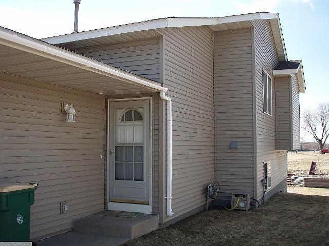 1st image of 485 Tiffany Dr