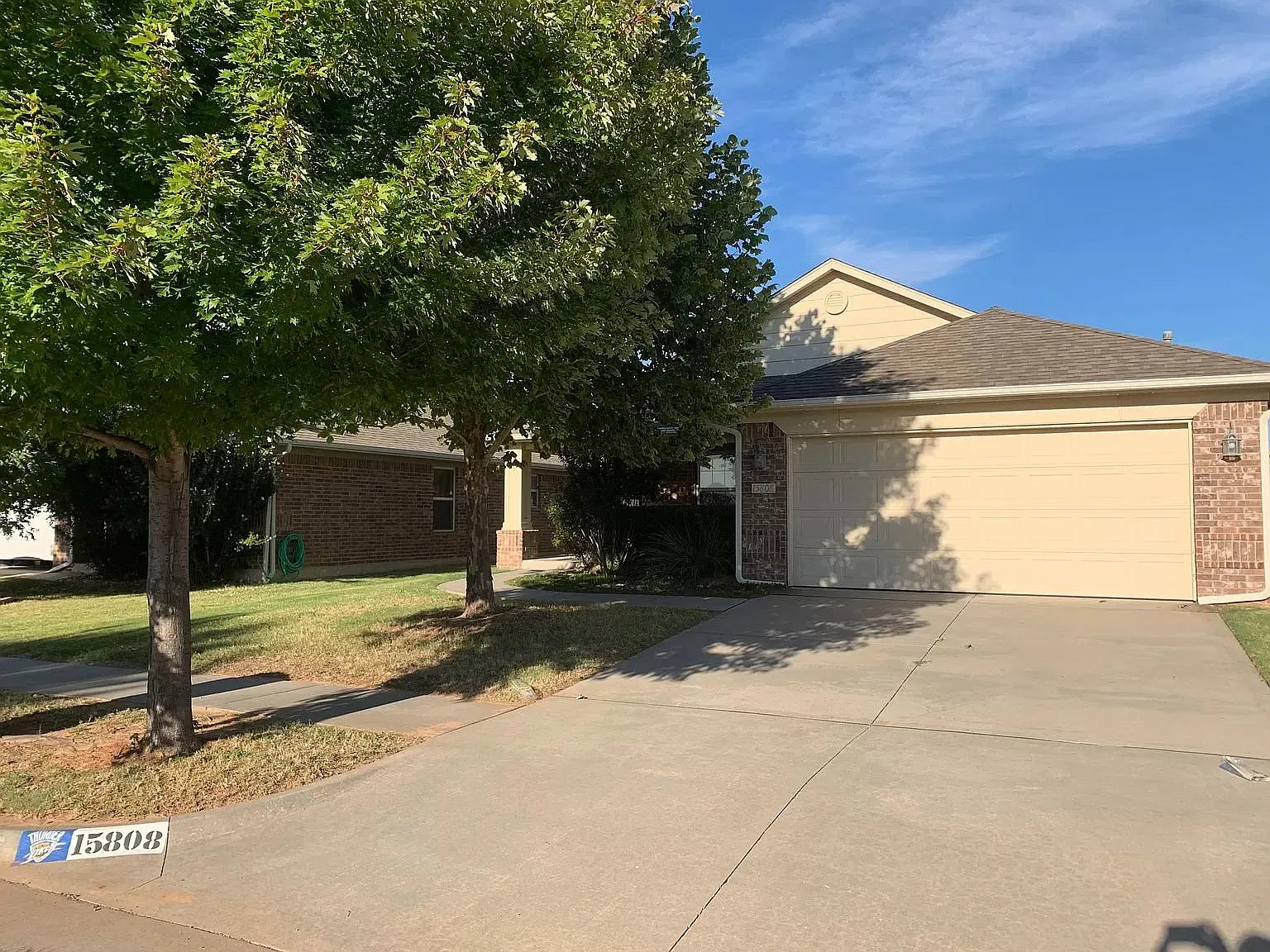 3 bed, 1366 sqft, $1,695 — Photo 2