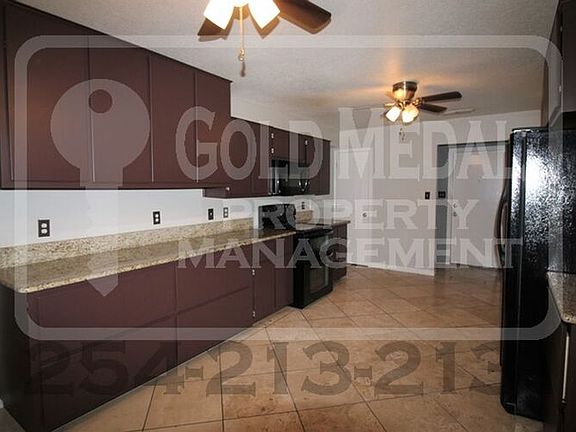 2nd image of 2405 Westwood Dr