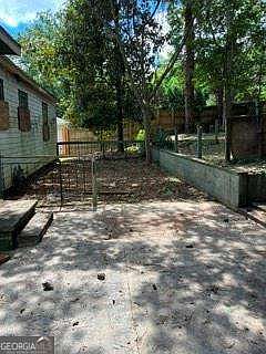 4th image of 1211 Aleamo Dr