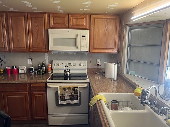 5th image of 5261 SW 34th St #14-07
