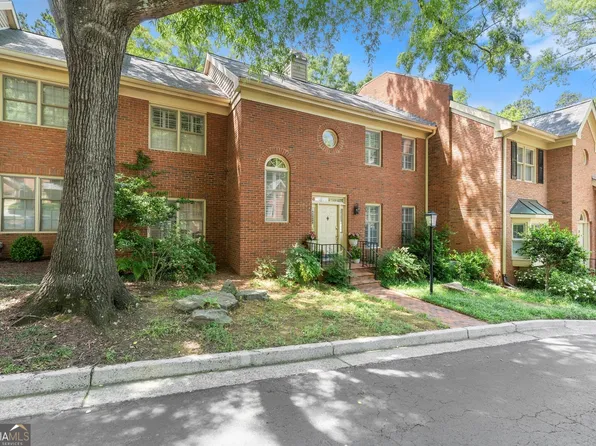 40 Ivy Chase NE, Atlanta, GA 30342