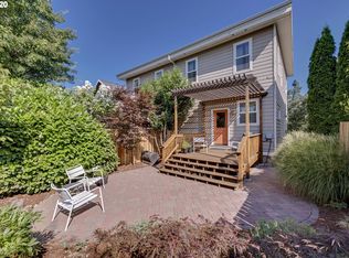 1809 Columbia St, Hood River, OR
