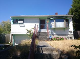 9255 31st Pl SW, Seattle, WA 98126