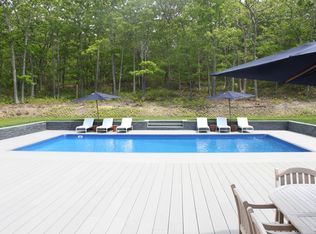 1705 Noyac Rd, Southampton, NY 11968