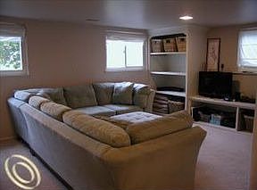 5th image of 891 Panorama Dr