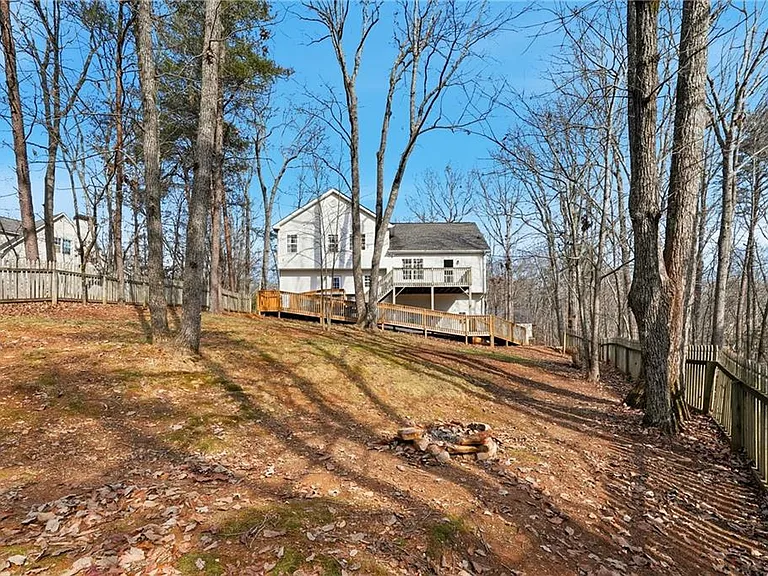 186 Franklin Ct — Photo 25
