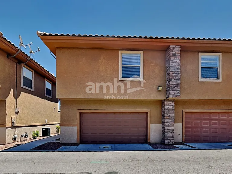 10438 Tuscany Rose Ct — Photo 18