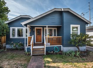 5222 NE Halsey St, Portland, OR 97213