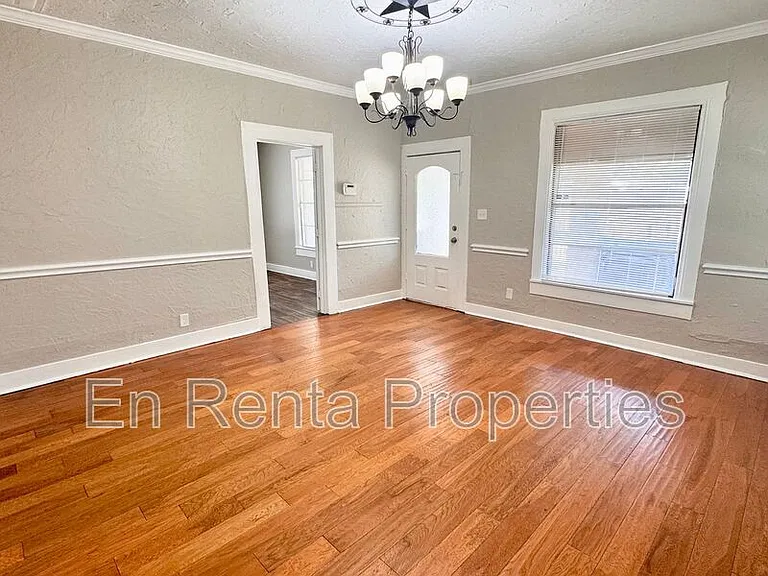 1925 Saint Louis Ave — Photo 6