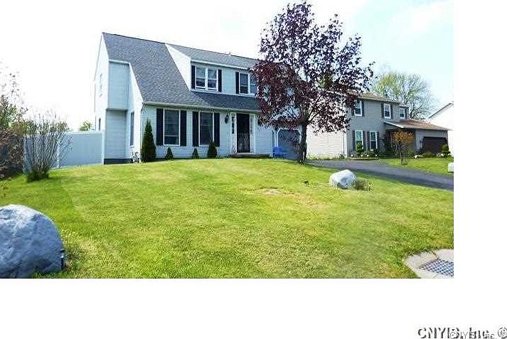 1st image of 209 Chestnut Hill Dr