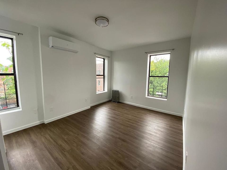 1st image of 703 Flatbush Ave #3B